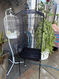 Black xl bird cage ***no holds/serious buyers only***