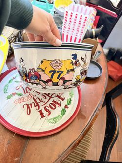 ACME homework’s Looney Tunes Bowl