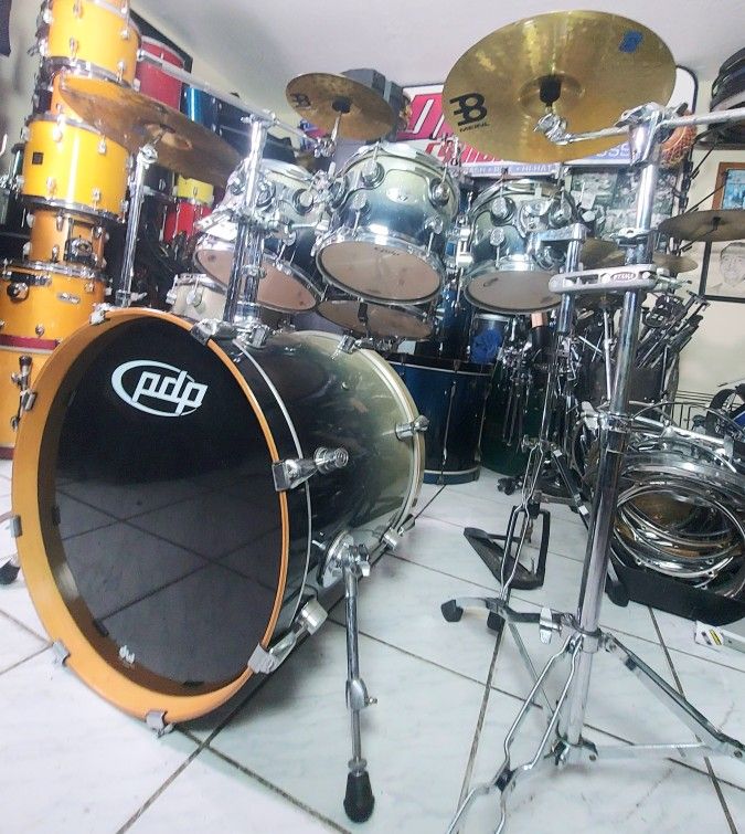 Pdp All Maple X7 Complete Mega Drum Set !! $850 Or Best Offer !!