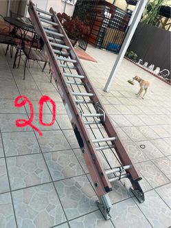 Escalera de 20 pies de fibra de vidrio, perfecto, condiciones muy barata