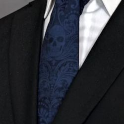 Navy skull tie 