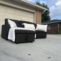 Black 3 Seater Sleeper Sectional ( Delivery Available ) 