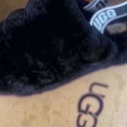 New Woman Uggs  Size 9