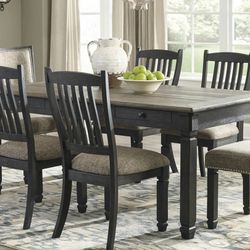 New 6 Chairs Dining Set