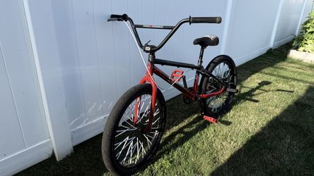 GT Pro Series 24 inch Wheelie bike, price negotiable