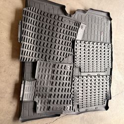 Weather Tech Full Set 2012 Audi Q7 