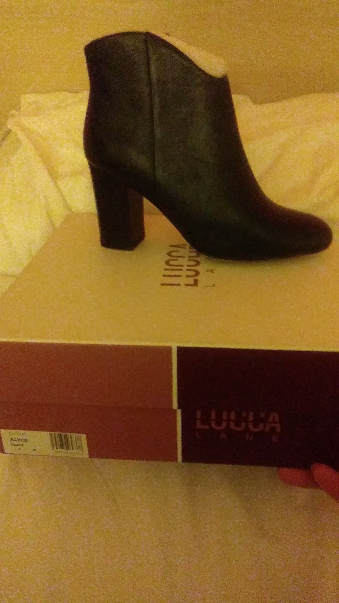 Lucca Lane Boots size 6