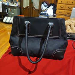 Signature Black Coach Purse/tote