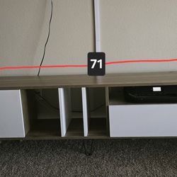 MCM TV/ Media Console