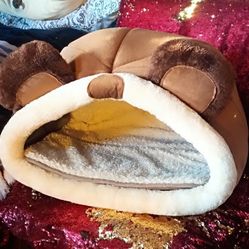 Fun Cozy Dog/Cat Cave Bed