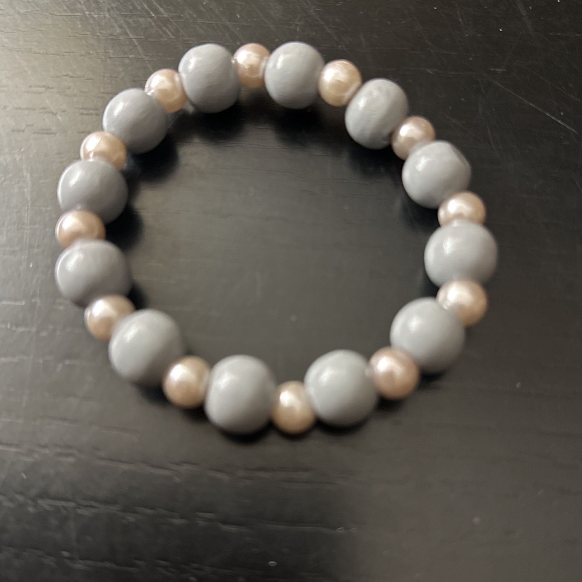 Grade Wood Beads With Gray Light Gray Pearls Bracelet
