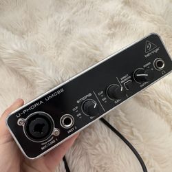 Behringer U -PHORIA UMC22