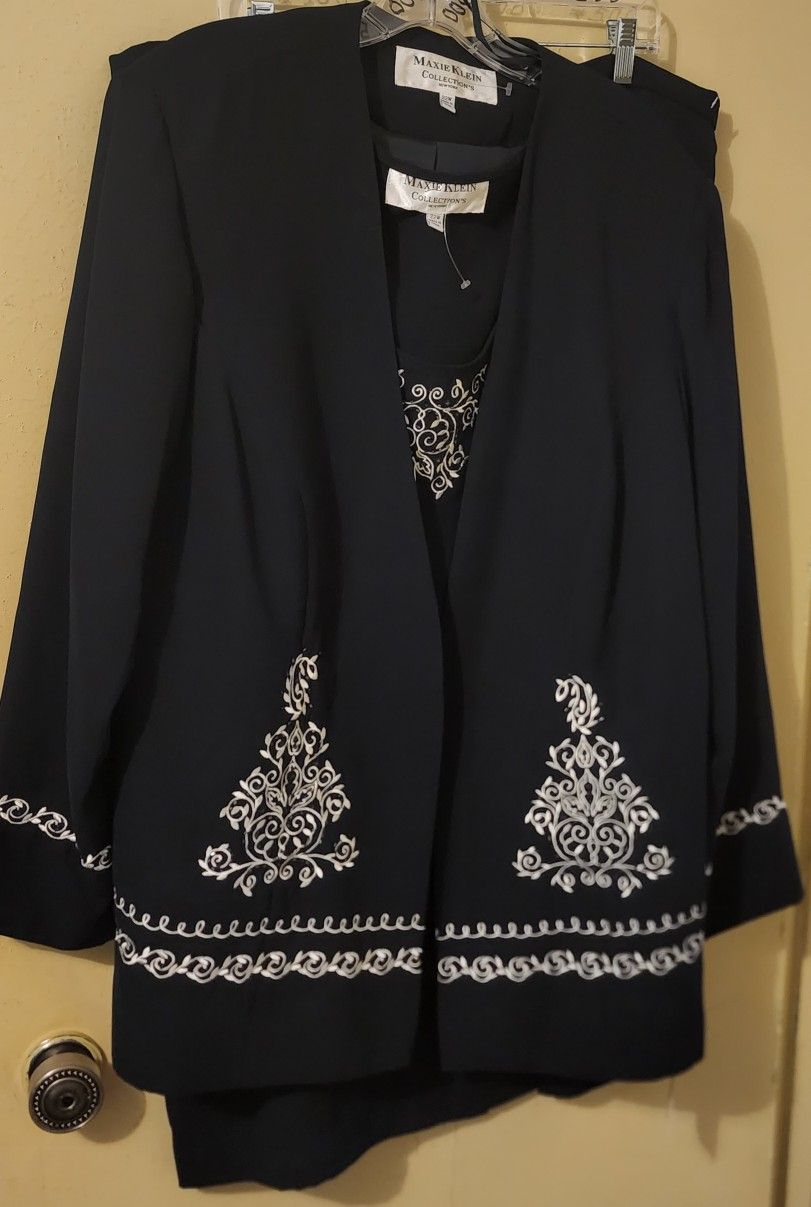 3pc Women's Black Skirt Suit Plus Size