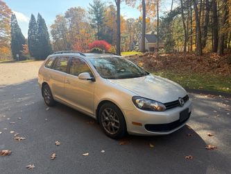 Volkswagen Jetta SportWagen Silver Wagon