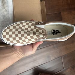 New classic slip-on tan brown size 10