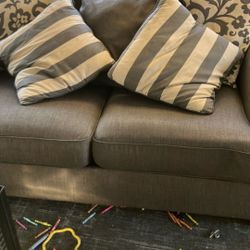 2 Sofas