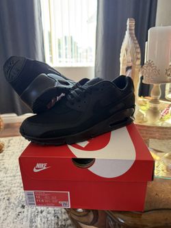 Nike Air Max 90 Triple Black 