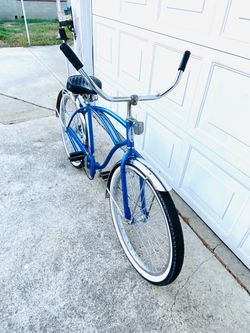 Schwinn Beach cruiser