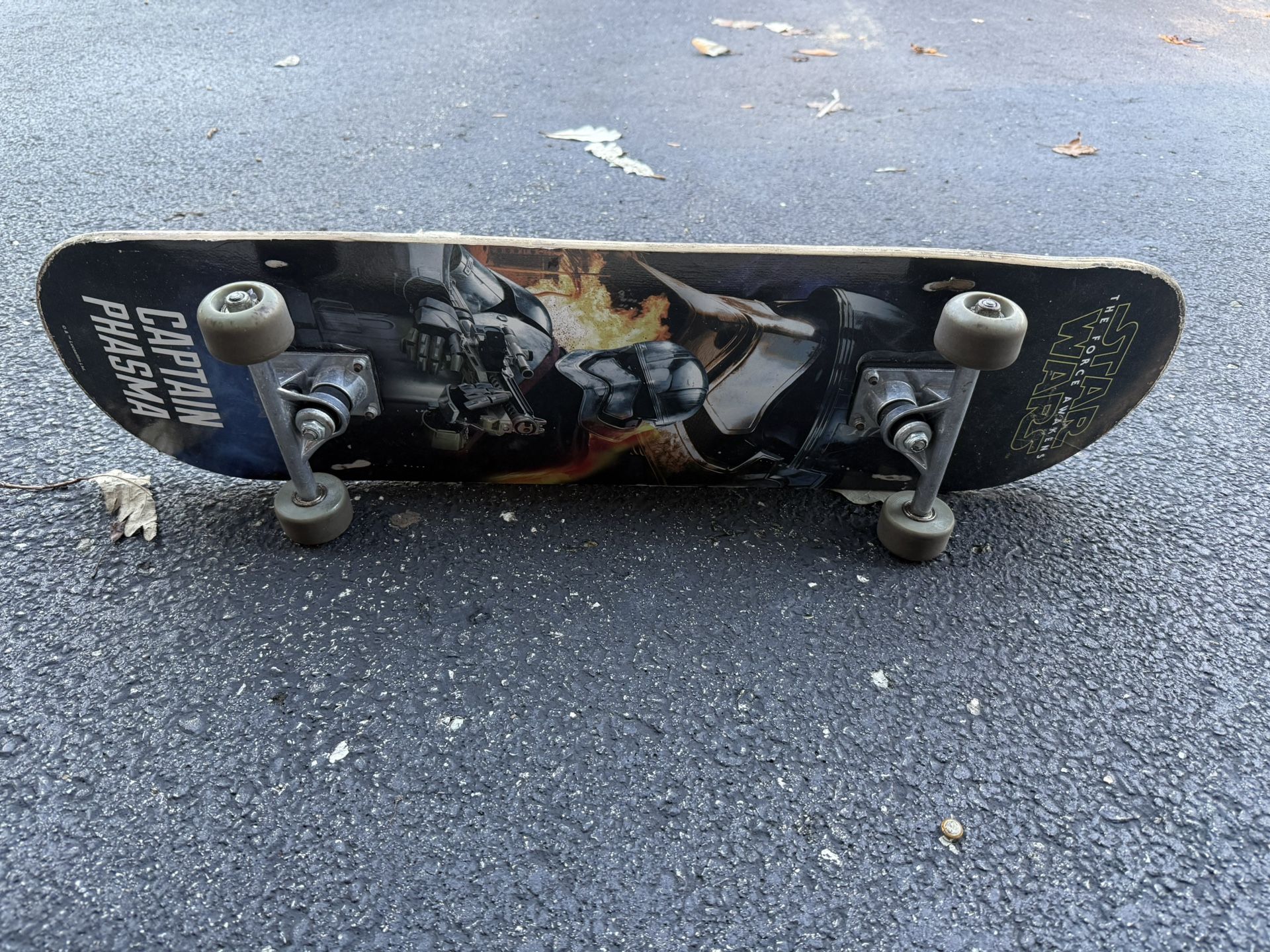Skateboard