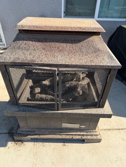 Hampton Bay Fire Pit