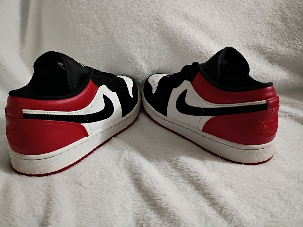 Size 10 - Air Jordan 1 Low Black Toe