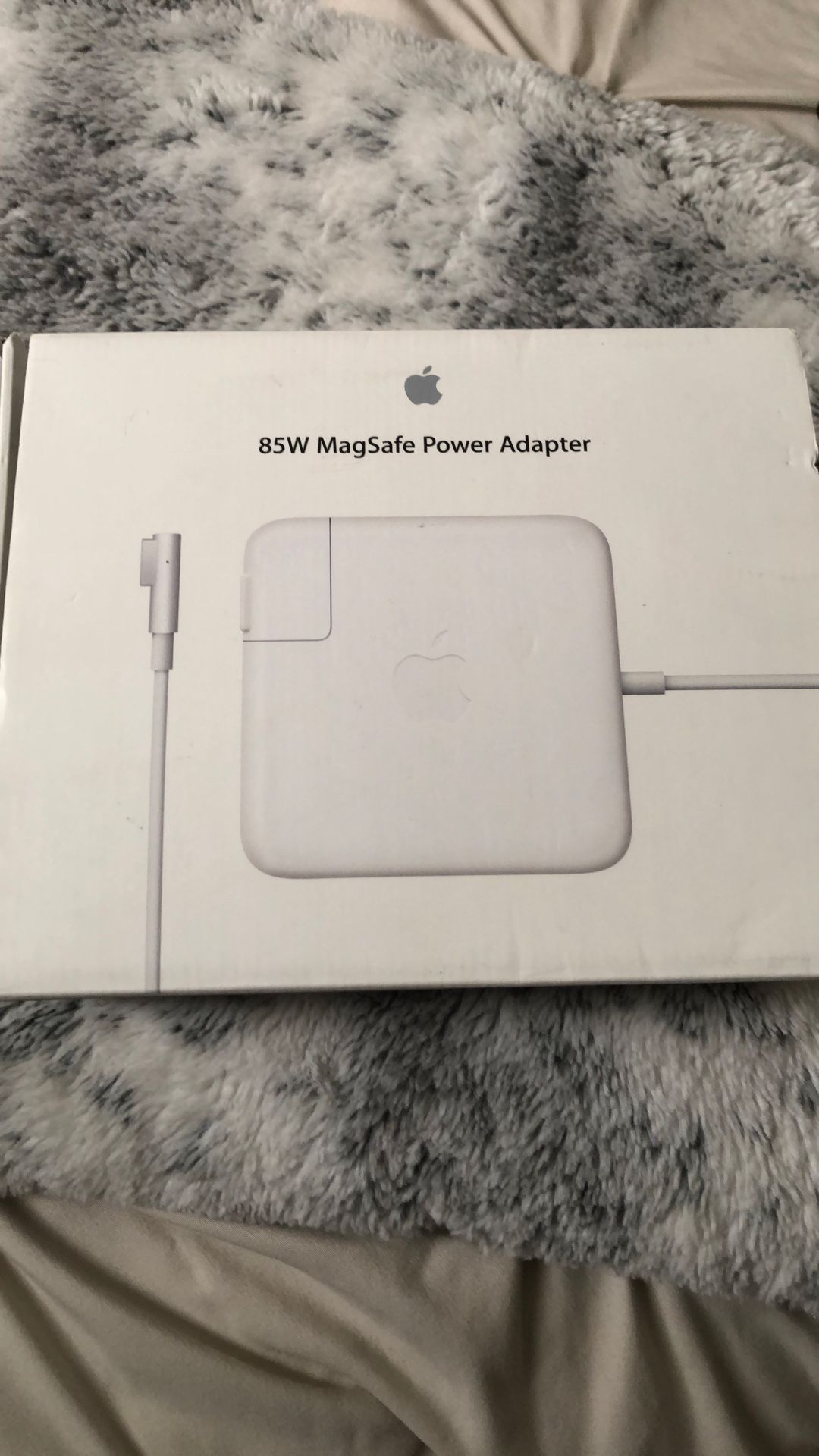 Mac Laptop Power Adapter / charger