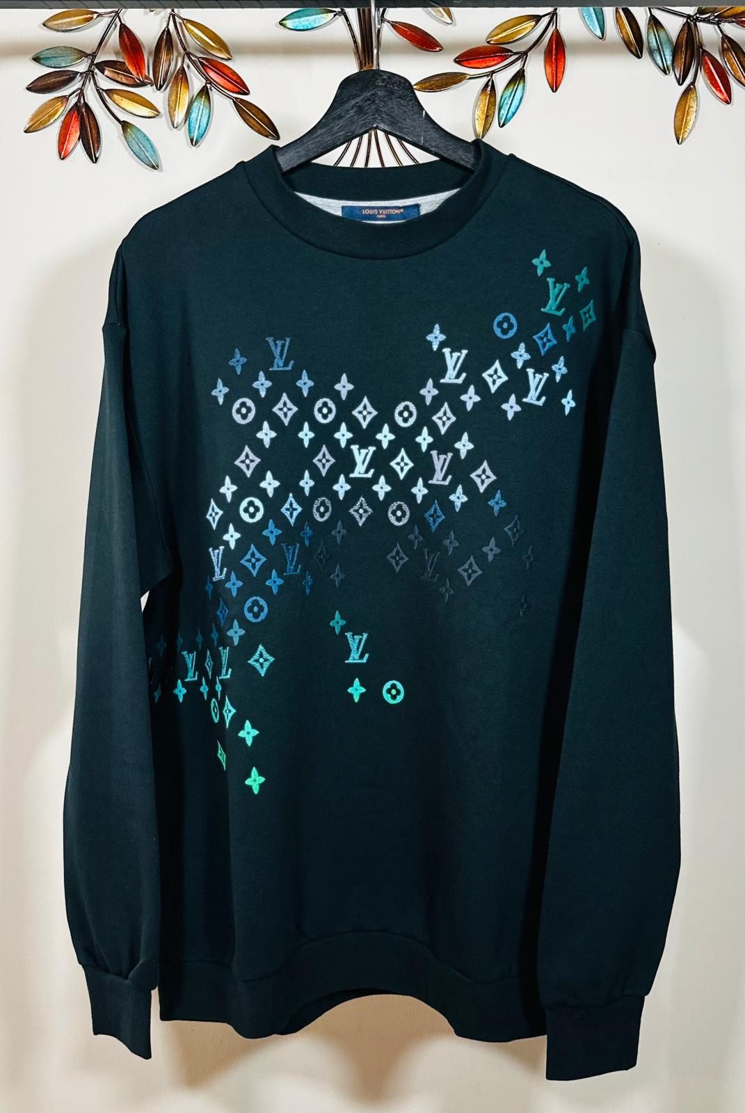 LOUIS VUITTON EMBROIDERED MONOGRAM SWEATSHIRT NEW SEASON !!!