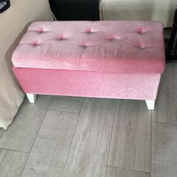 Little Girls Princess Room Decor Velvet Bench PICKUPS ONLY CASH ONLY!!!