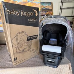TODAY'S SPECIAL! $165: City Go 2 Infant Car Seat, Pike Exclusive Includes Leatherette Handlebar