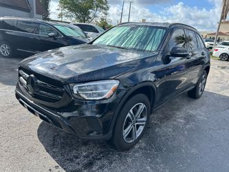 2018 Mercedes-Benz GLC 300