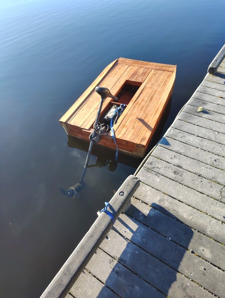 Have You Seen This Boat ?