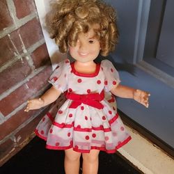 Shirley Temple, doll
