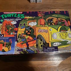 Teenage Mutant Ninja Turtles Party Wagon