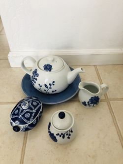Oriental Porcelain China Dinnerware set