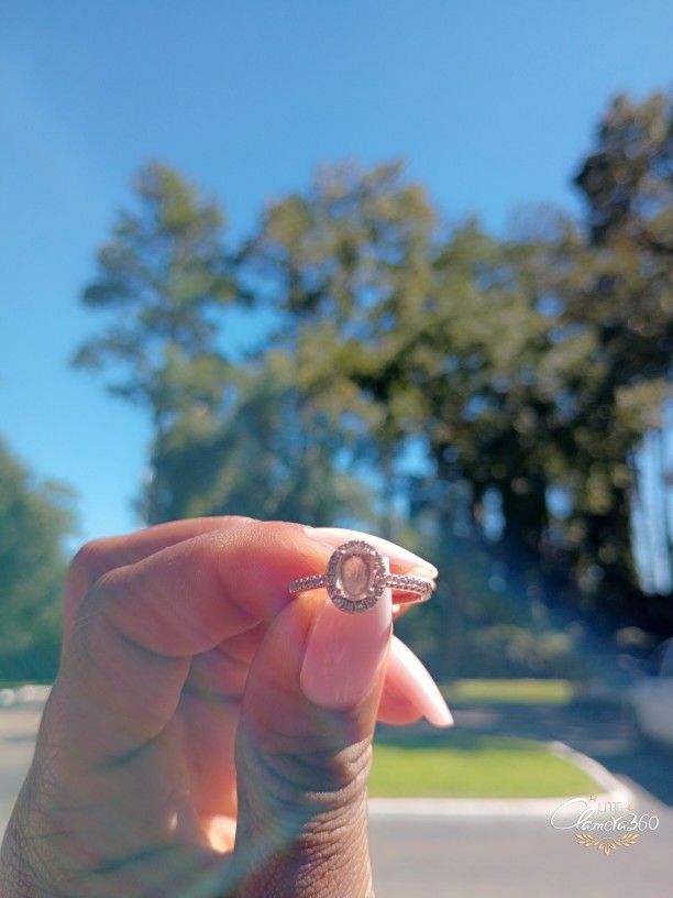 14Kt Rose Gold Diamond Ring