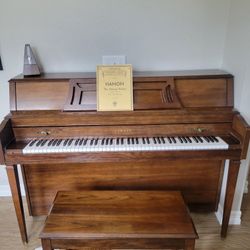 Yamaha Piano