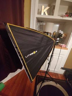 Like brand new soft box lights