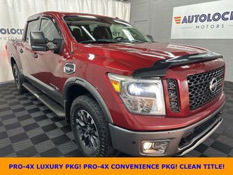 2017 Nissan TITAN