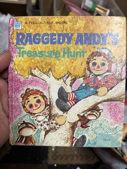 Raggedy and vintage book