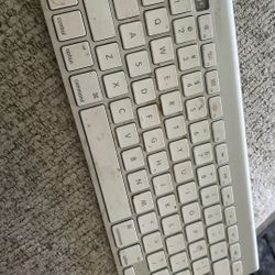 Apple Keyboard  Wireless