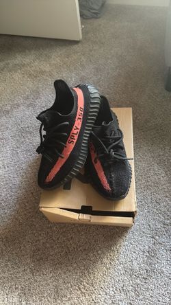 Yeezy 350 v2