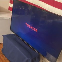 TOSHIBA 65 Inch 65L5400U SMART TV  (Need Repair )
