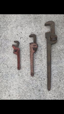 pipe wrenche