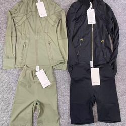 Lulu lemon Sets 2 For $175