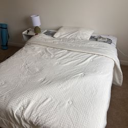 Zinus Full Size Mattress With Bed Frame