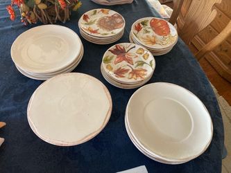 Vintage Better Homes & Gardens set