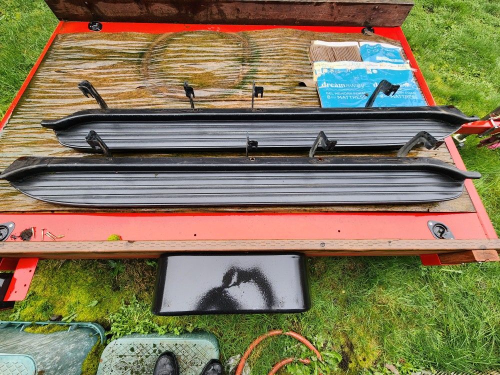 GM OEM Running Boards