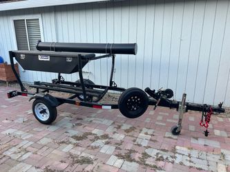 CUSTOM KAYAK / FISHING TRAILER