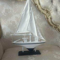 Sailboat Model
