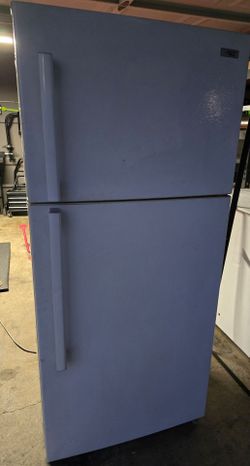 Artic King Refrigerator - Delivery Available